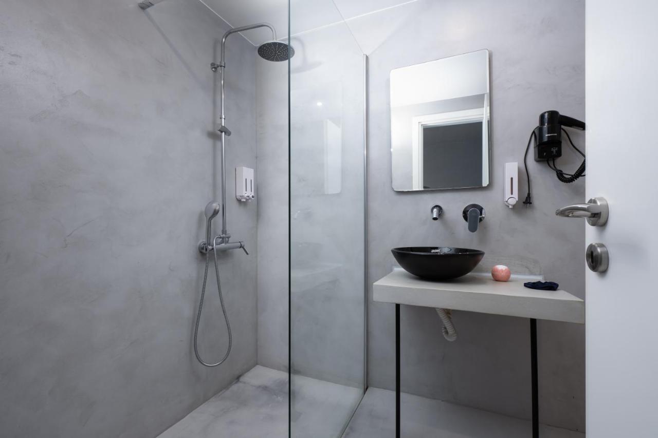 Enattica Monastiraki Living Athens